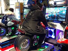 -世代星球·保龄球·镭战真人CS·团建(杨浦店)