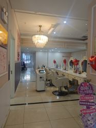 -Bollins波林丝•专研护发中心