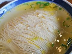 鸡汤银丝面-新万鑫银丝面·非遗无锡味(惠山古镇店)