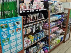 -全家便利店(东直门店)