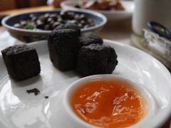-芦茨金富饭庄·25年老字号·专做稻草鸡