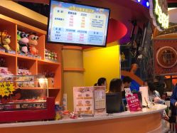 -太空学院儿童娱教乐园(中华广场店)