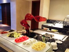 -广州汇华希尔顿逸林酒店