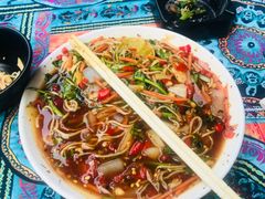 凉皮-半坡九号老挝冰咖啡