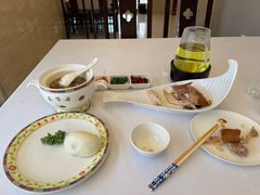 -鹿鸣春饭店(总店)