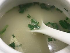 蛎蝗卤水豆腐汤-旺仔家常菜生煎包(马端街店)