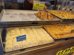 -鲍师傅糕点(江苏路店)