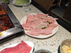 -二荆条·蜀鲜汇城市森林火锅