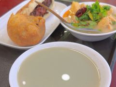 -老回回小吃(百万庄店)