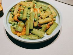 青豆丝瓜烧面筋-北平盛世·新京菜·北京烤鸭(劲松·双井店)