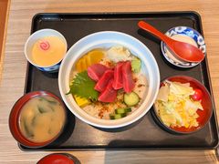 -小山日本料理(兴业太古汇店)