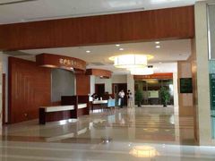 1346657059-复旦大学附属华山医院(浦东院区)