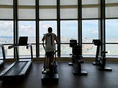 -珠海瑞吉酒店游泳池