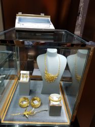 -周大福荟馆JEWELRIA(宝安南路华润万象城店)