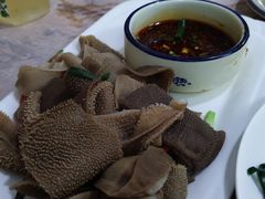 -洪霞餐馆
