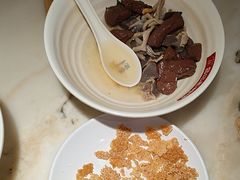-吕记老鸭汤·徽菜馆(东营路店)