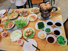 -顺峰渔港中国人的餐厅
