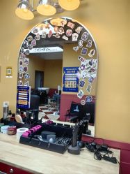 -Devilhands Barbershop男士理容店