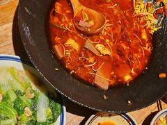 -泥糊破店小酒馆·团建聚餐(南京西路店)