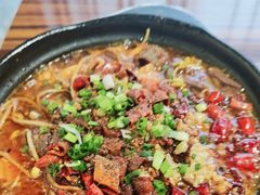 -山城欢现炒食堂(上海城店)