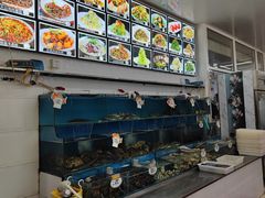 -鸿运美食府