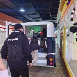 -成都星期8小镇(江宁南路店)