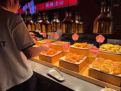 -芝小官毛肚火锅海鲜自助(苏州吴江区万宝店)