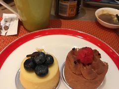 -咖啡苑自助餐厅·中国大饭店