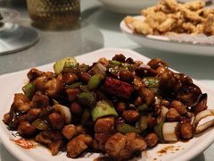 -六泰居·尔滨地标·东北菜(松北店)