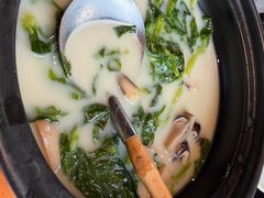 菌菇鱼汤豆苗-宁波柏悦酒店·钱湖渔港