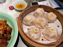 弄堂里的小笼包-弄堂里(西溪龙湖天街店)