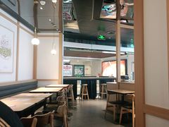 大堂-老乡鸡(上海品尊国际中心店)