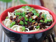 -珠宝街老左杂酱面馆