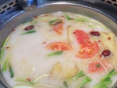 -佰人王串串香火锅(洋珠巷店)