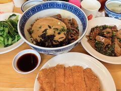 -沪西老弄堂面馆(定西路店)