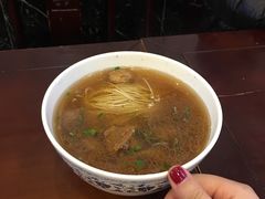 -朱鸿兴面馆(镇湖店)