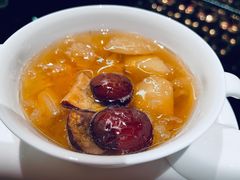 銀耳雪蓮子燉津梨-北京四季酒店·采逸轩