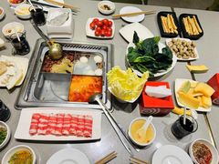 -海底捞火锅(旭辉MALL店)