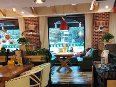 -米兰西典(西坝岗路店)