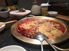 -潮火锅·麻辣牛肉火锅(观音桥方圆·LIVE店)