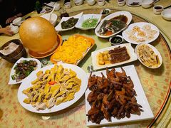 招牌烤乳鸽-石岐佬中山菜馆(张溪店)