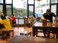 -百荷园蔬食自助餐厅(德辉广场店)