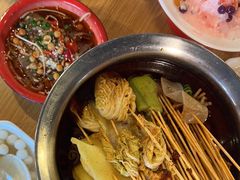 -拐枣巷小串串(财大店)