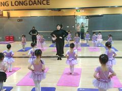 -港龙舞蹈·成人少儿舞蹈培训(深圳湾校区)