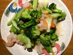西兰花炒虾仁-蜀宴小调·精致家常菜(来福士店)