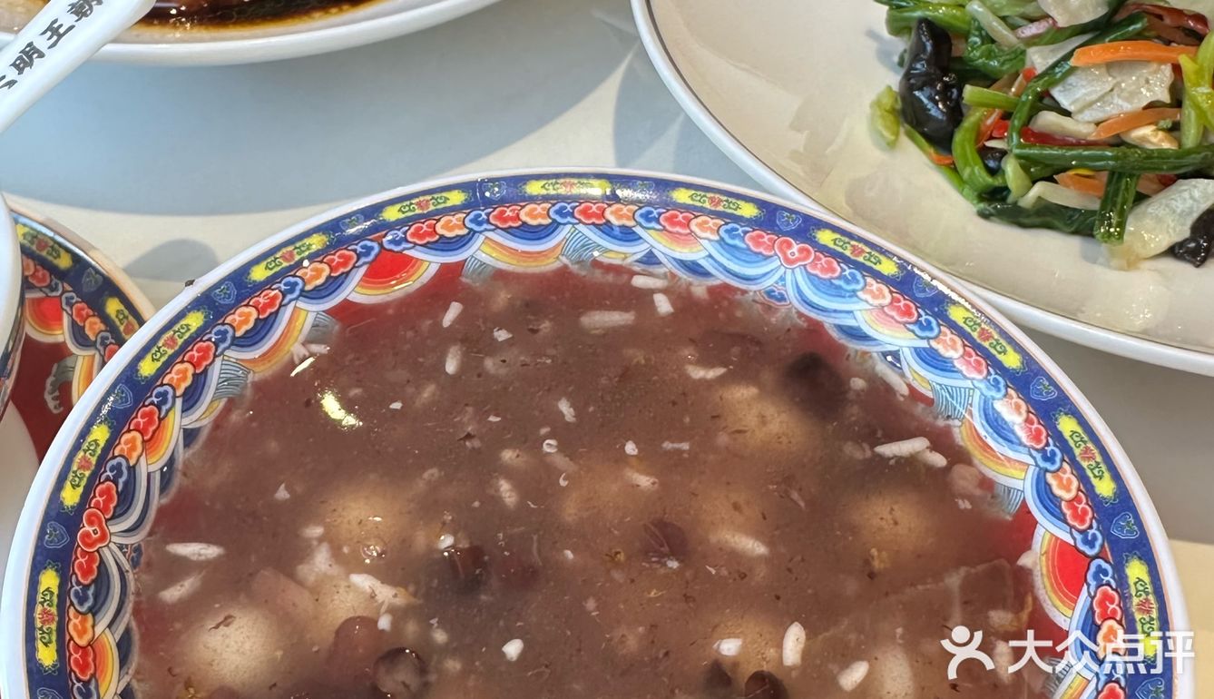 在老门东一百多能吃到的双人餐 。 。 