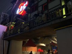 门面-哥老官重庆美蛙鱼头(西湖银泰十一哥店)