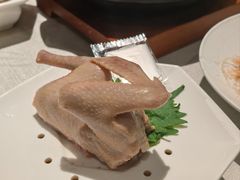 千禧盐水乳鸽-狮王府淮扬菜(老门东店)