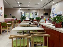 -晋合湘山西刀削面(中冀斯巴鲁大厦店)