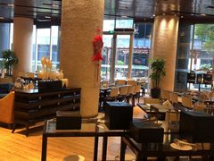 大堂-浦东绿地铂骊酒店-POYA西餐厅(绿地东海岸国际广场店)